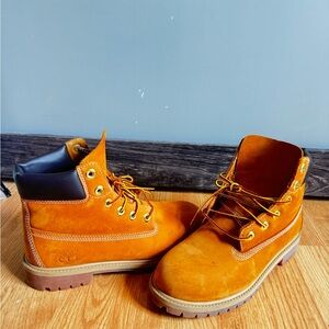 TIMBERLANDS ORIGINAL WITH TAG